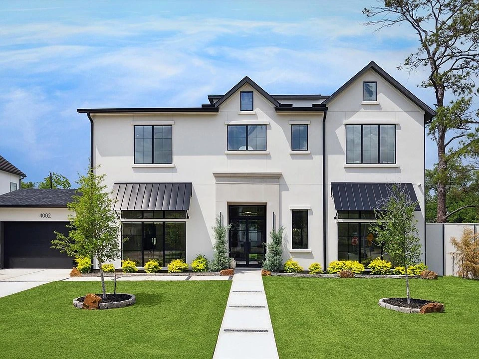 4002 Meadow Lake Lane